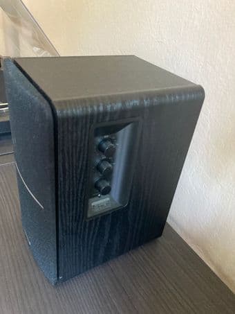 Audio-Technica: AT-LP60X / Edifier R1280DB / Turntable Package 2