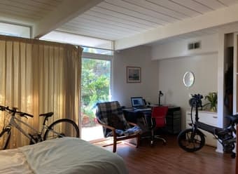 Master’s bedroom in Palo Alto 1