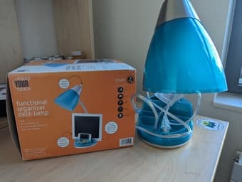 Selling Used Desk Lamp 1