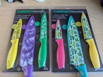 Selling new cuisinart knifeset 1