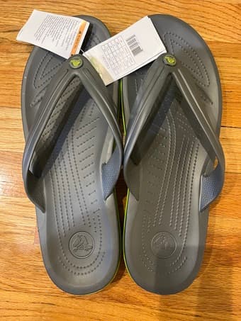 Brand new Men’s crocs flip flops 1