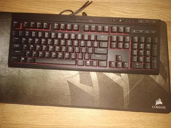 Corsair K68 Mechanical keyboard 1