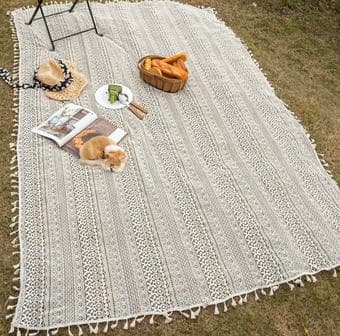 Beautiful picnic mat 1