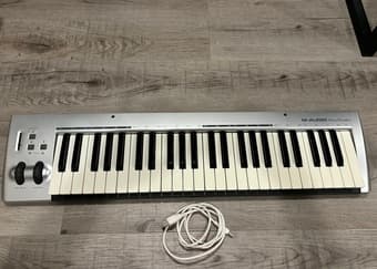 M-Audio 49 KeyStudio USB Midi Keyboard Controller 1