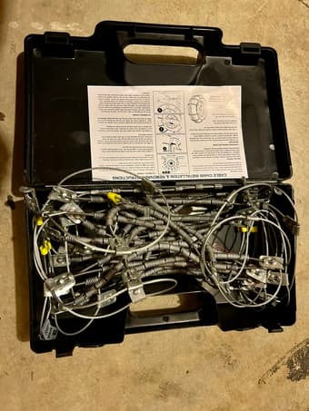 Set of snow tire chains 2