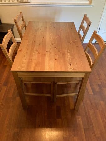 Move out sale (multiple furnitures, table, sofa, bike, guitar...) 1