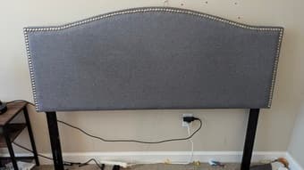 Queen sized headboard only 1