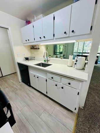 Room available with private bathroom at Menlo Park mid September 4