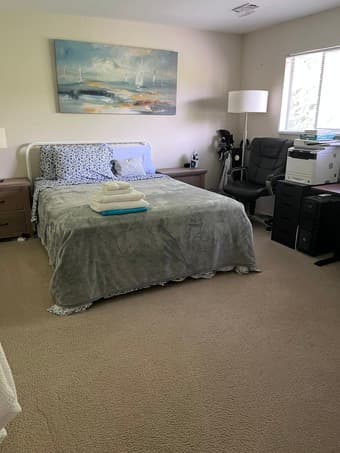 1-bedroom apartment in Palo Alto available from 8/31-9/24 3