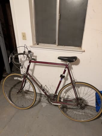 Vintage Miyata 610 - tall bike for 6'+ individual 1