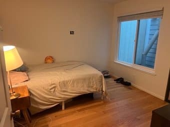 Room in SF apt, right by Caltrain, easy commute to Stanford 1