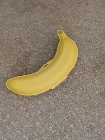 Banana holders 1