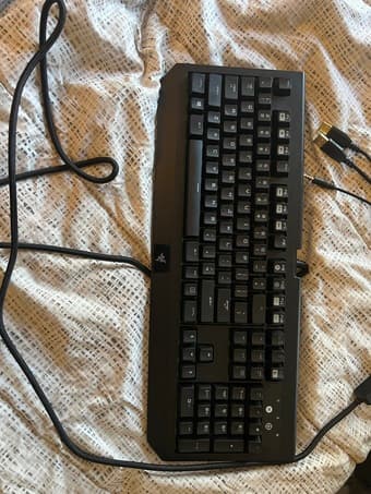 RAZER BlackWidow Keyboard - Silent Switches, Like New 2