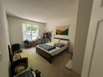 Seeking 1 Roommate to Share Sunnyvale 2 Bedroom Apartment 1