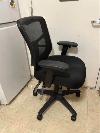 Comfortable Office Chair 1