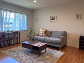 Unfurnished bedroom in downtown Palo Alto 3