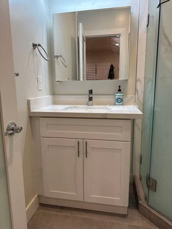 Studio with private patio right next to Stanford campus 3