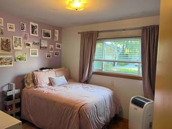 Female only house - Room for Rent starting Oct 7 1