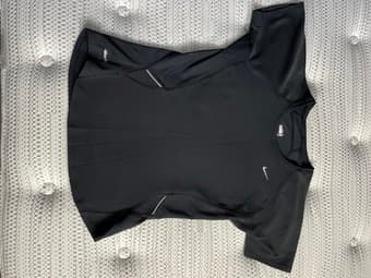 Ladies Nike dri-fit workout tops 2