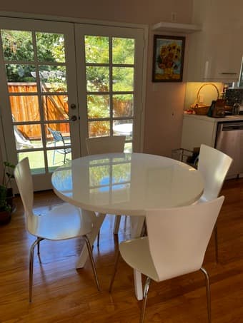 Kitchen Table and Chairs 1