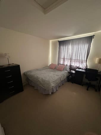 Two rooms and one master bedroom near Stanford 3