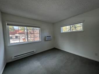 ISO female roommate to share 2bed2bath in Mountain View/Sunnyvale 1