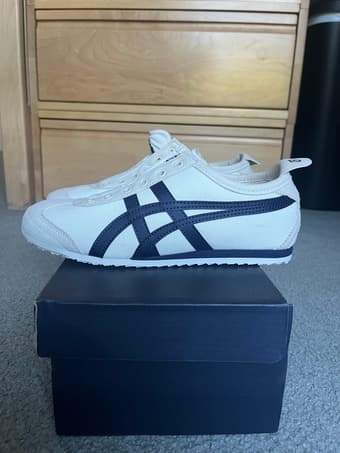 Onitsuka Tiger Mexico 66 Slip-on, US Women's 6 1