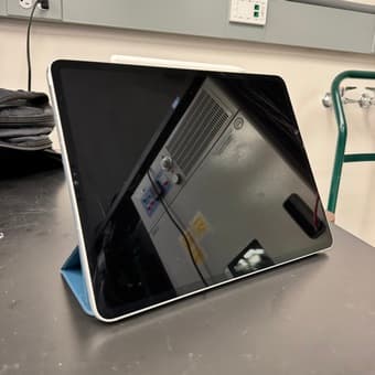 Pro 5th gen (M1) 12.9 inch cellular 128 gb silver + apple pencil 2