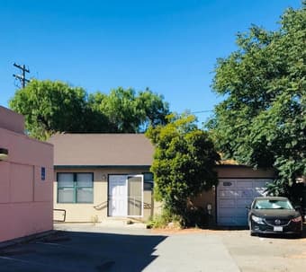 Small Room available in a shared 3bed 2bath house 2