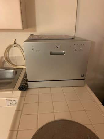 Countertop Dishwasher 1