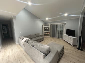 Room For Rent in a 4 Bedroom House - $1300 2