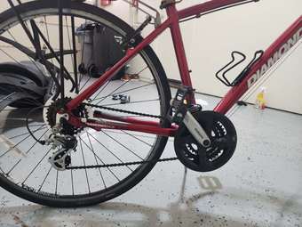 Diamond back hybrid bike 4