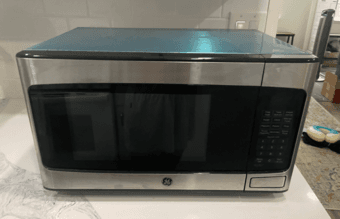 Microwave - super clean!! 2