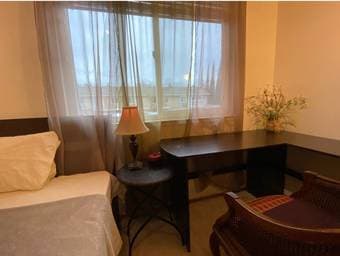 Large private bedroom for rent in Mountain View 3