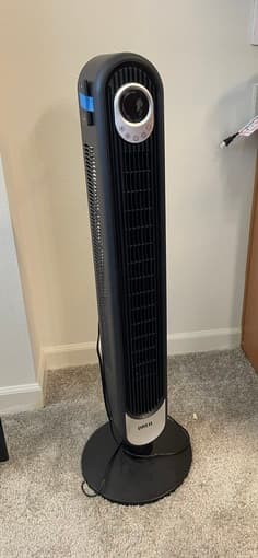 Electric fan with remote 1