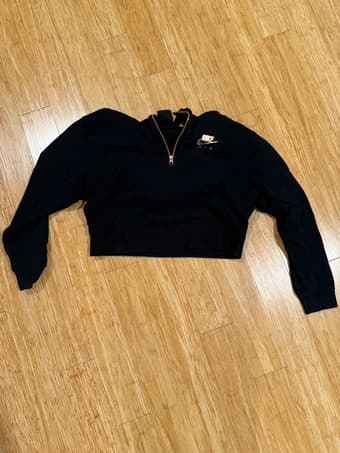 Nike Air Cropped Black Hoodie S 1