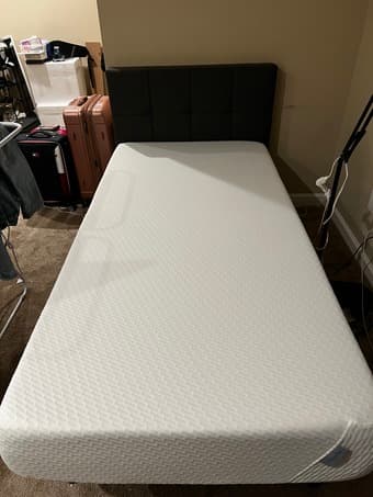 Tuft & Needle Signature Mattress Twin XL + Bed frame 3