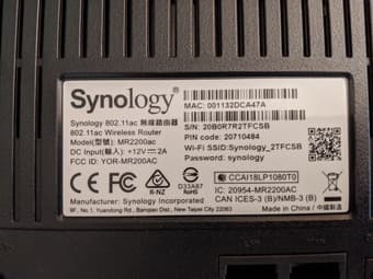 Synology MR2200ac Mesh Wi-Fi Router 1