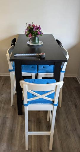 Bar table and 5 stools 1