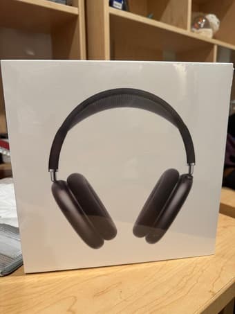 Unopened Airpods Max for 350$ 1