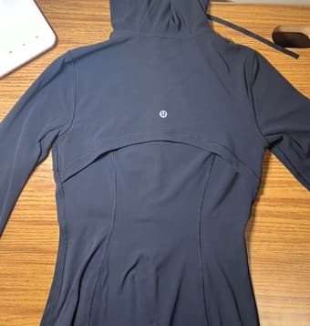 Lululemon Define Nulu jacket Size 4 1