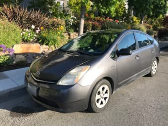 2008 Toyota Prius, Clean Title, Great Condition, Brand New OEM parts 1