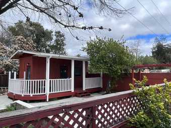 A furnished tiny house is available for renting from Oct，13, 2024 1