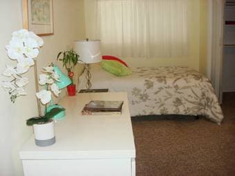 Very large room to rent 2