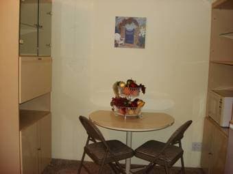 Very large room to rent 4