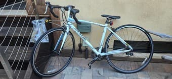 Full carbon Jamis Ventura bike 1