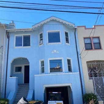 Bright and Spacious Rooms Available in Richmond Townhouse! 1