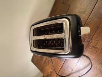 Dual-Pocket Sunbeam Toaster 1