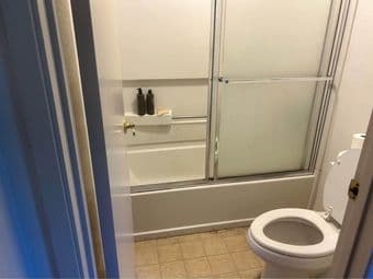 Private bed & bath available in Sunnyvale 3