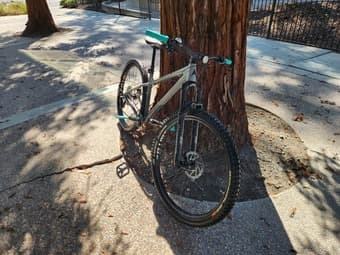 Vitus Sentier 27 VR Hardtail Mountain Bike 2